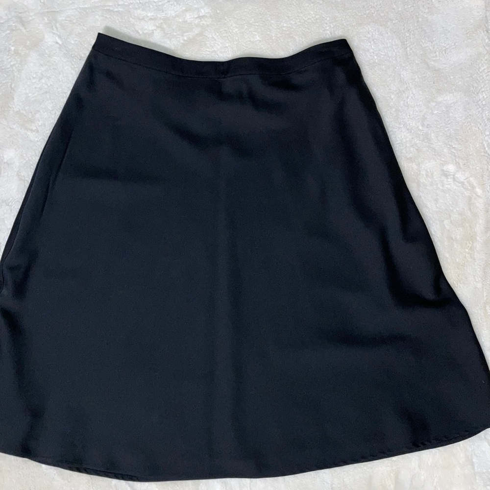Black skirt